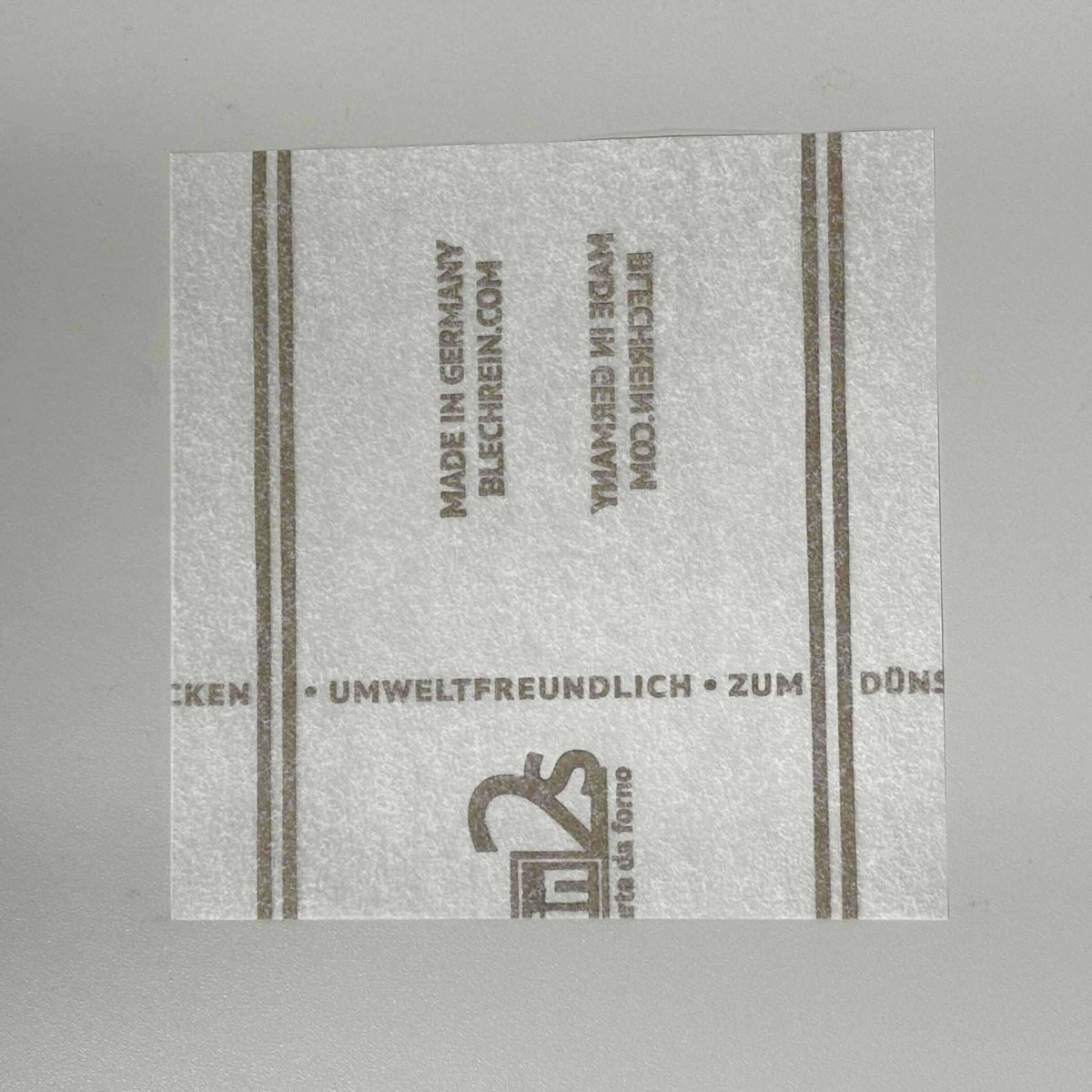 ドーナツにおすすめ！M-214　ブラノパックベーキングペーパー　100×100　300入