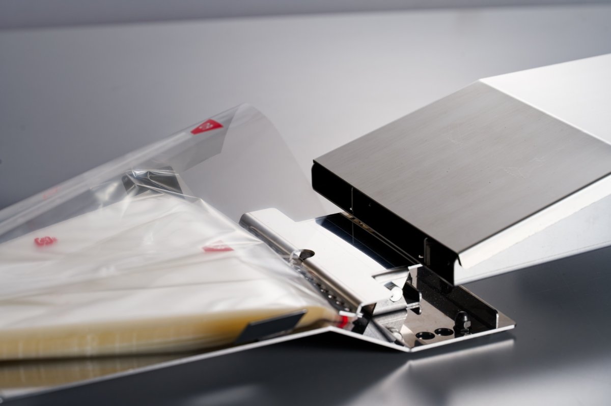 送風機　RYO-KUN　Fresh Air Packing Maker