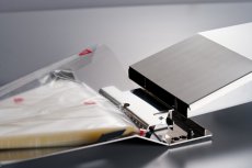 送風機　RYO-KUN　Fresh Air Packing Maker