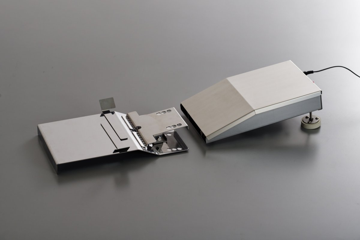 送風機　RYO-KUN　Fresh Air Packing Maker